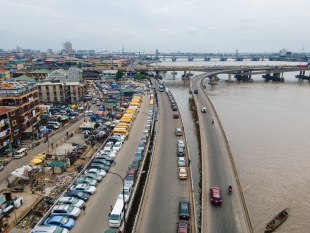 Lagos Directs Motorists and Commercial Buses to Vacate Bridges