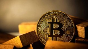 Bitcoin Drops Near $64,000 as U.S. Tariff Tensions Rise