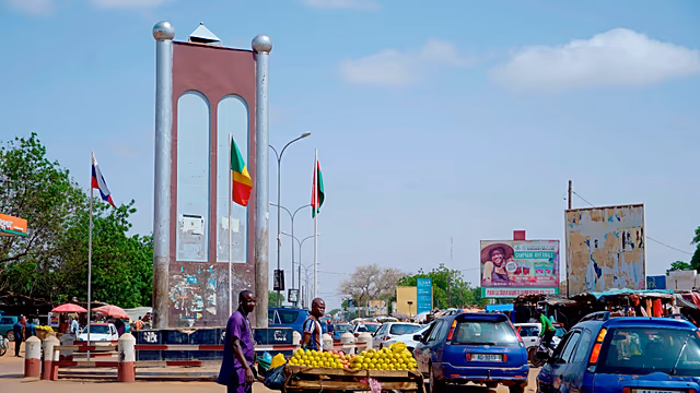 Niger Military Restores Control Following Mutiny Near Niamey Airport